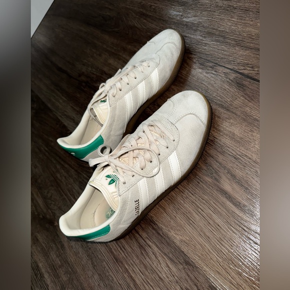 Adidas Gazelle Sneakers - Picture 2 of 4